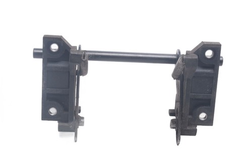Front seat bracket - ,,
