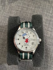 Snoopy Golfing jump hour watch