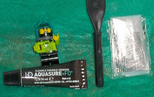Aquasure wetsuit glue - +fd,