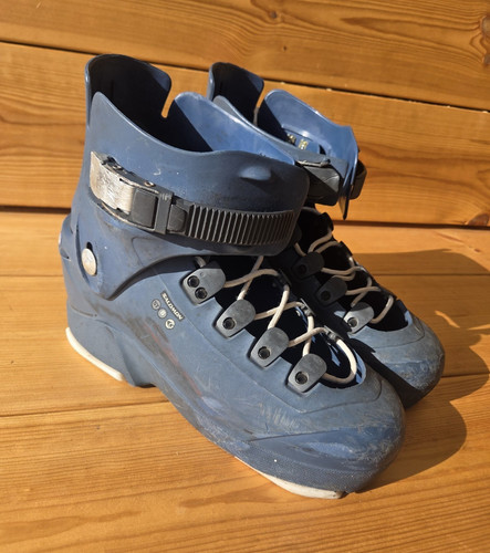 Salomon blue st8 - shell,, size