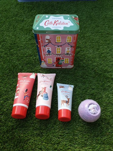 Cath kidston christmas tin - cath,