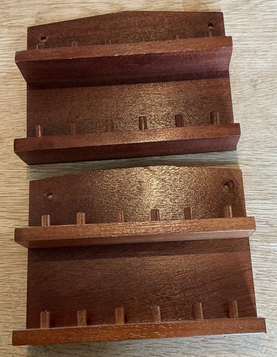 Wooden wall mounted thimble - wall-mounted,