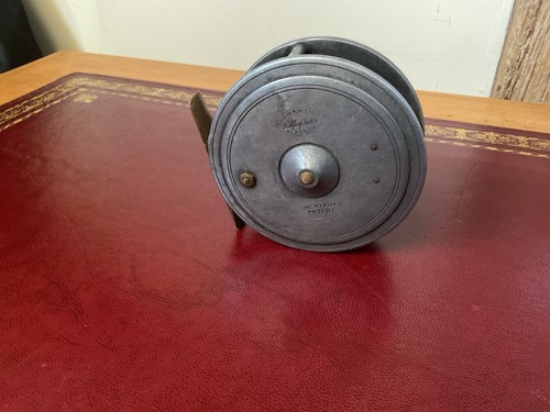 Vintage fly fishing reel - vintage,
