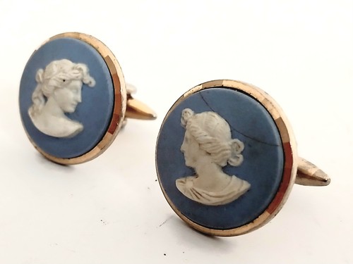 Wedgewood cameo style - wedgewood,