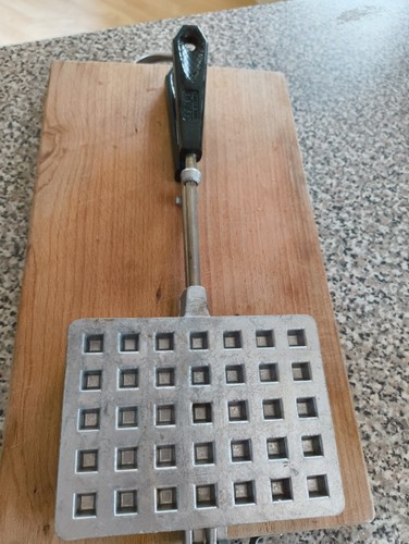 Waffle iron vintage french - waffle,