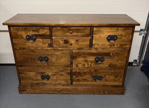 Laura ashley garrat - ashley,