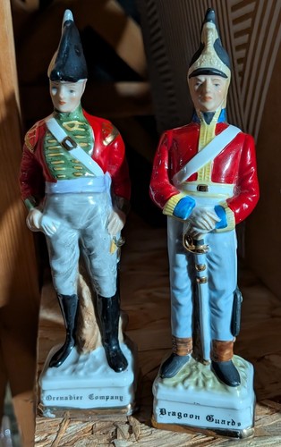 Vintage ceramic soldier - vintage,