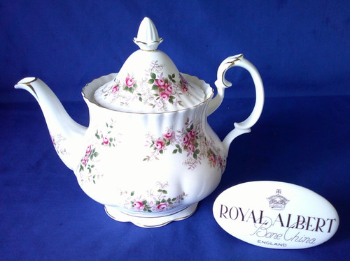Royal albert teapot - 2, 1/2