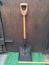 Vintage Garden Shovel Spade D