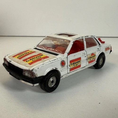 Vintage corgi peugeot - vintage, sti