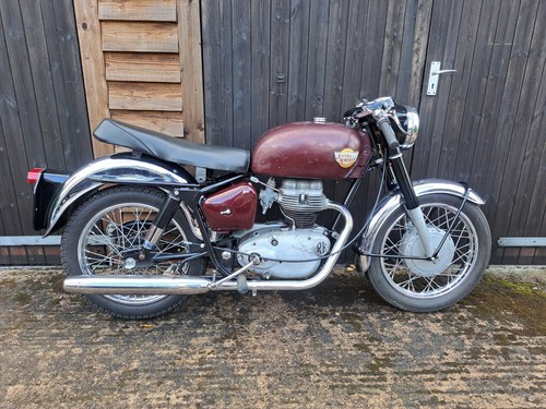Royal enfield crusader sport - enfield,