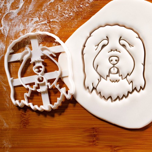 Old english sheepdog face - english,