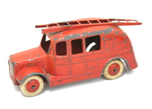 Dinky toys pre - dinky, war