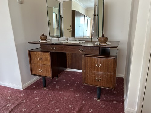 Wood dressing table tri fold - dressing, tri-fold