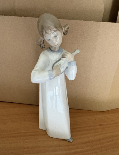 Lladro porcelain girl - lladro,