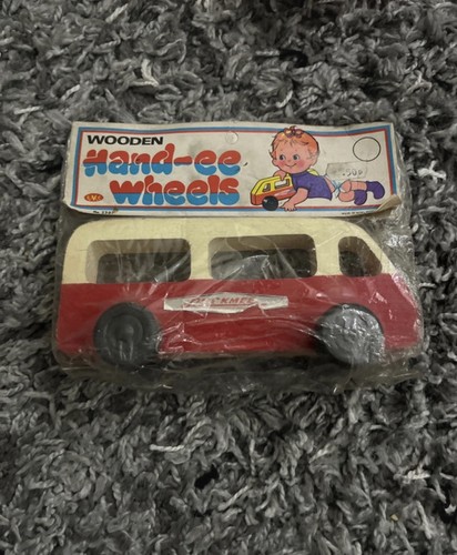 Bnip hand eve vintage wooden - bnip,