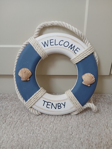 Lifebuoy wall decoration - lifebuoy,