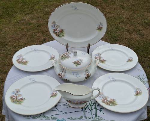 Bone china dinner service - china,