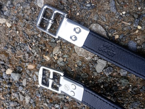 137cm bates black - black, stirrup