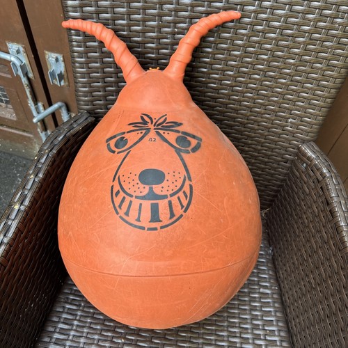Original vintage 1970s space - original,
