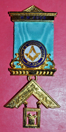 Masonic past master jewel - master's,