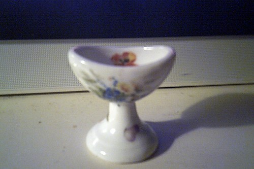 Berry porcelain eye bath - eye,