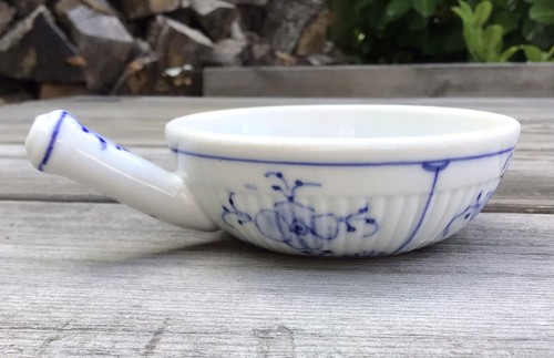 Antique meissen blue - blue, fluted