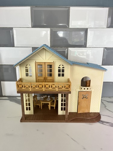 Sylvanian families hillcrest - families,