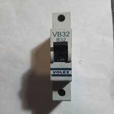 VOLEX 32 AMP CURVE B 6kA MCB