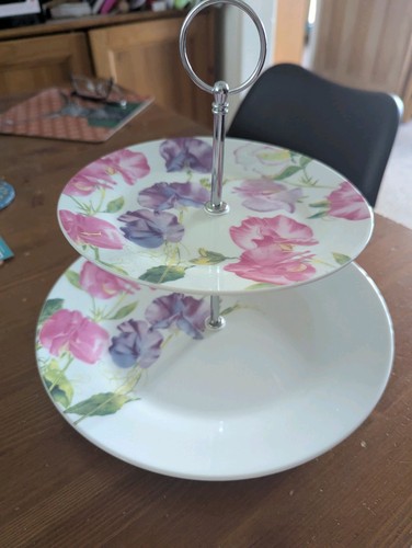 Dobbies two tier cake stand - two,