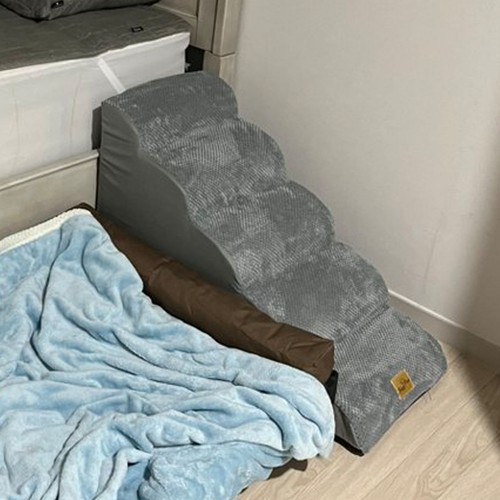 Thick foam dog - foam, stairs