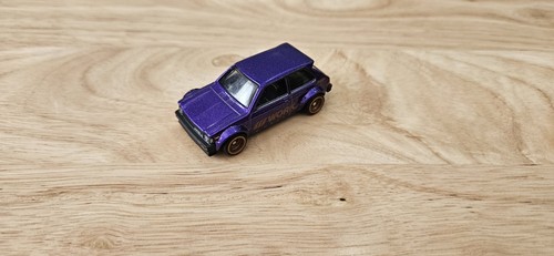 Hot wheels premium car - hot,