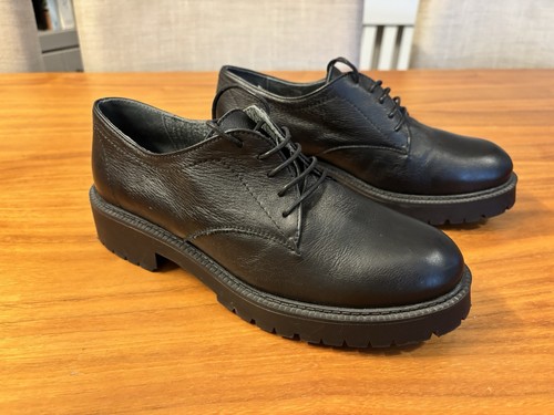 Red dead black - black, leather