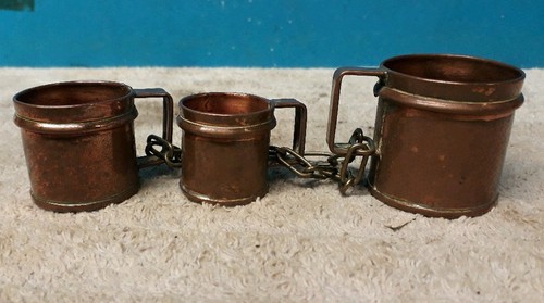 Small vintage arts and - 3,