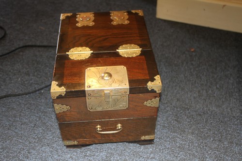 Vintage chinese wood jewellery - vintage,