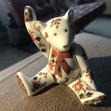 ROYAL CROWN DERBY MINIATURE