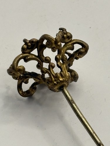 Interesting antique hat pin - hat,