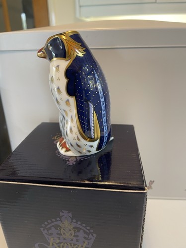 Royal crown derby rockhopper - royal, derby,rockhopper