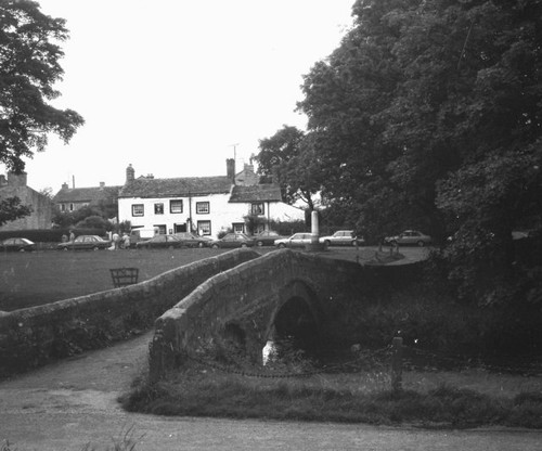 Photo view across linton - photo,