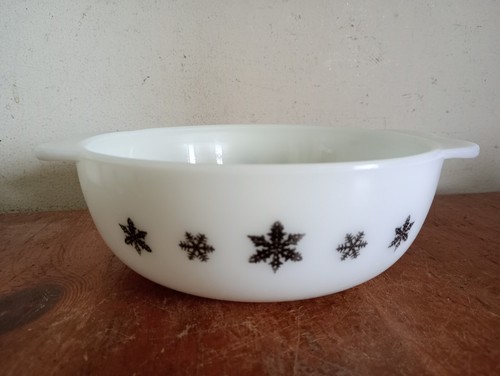 Vintage jaj pyrex gaiety - pyrex, snow