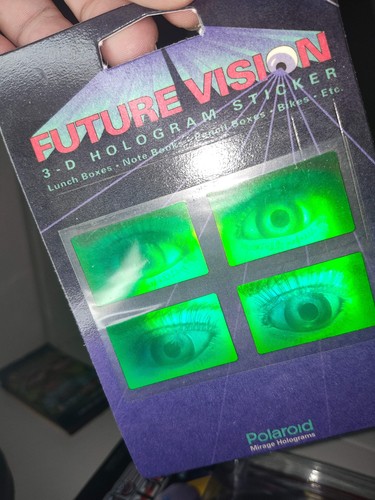 Polaroid hologram eye - hologram/3d,