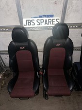 FORD FIESTA ST150 RED HALF