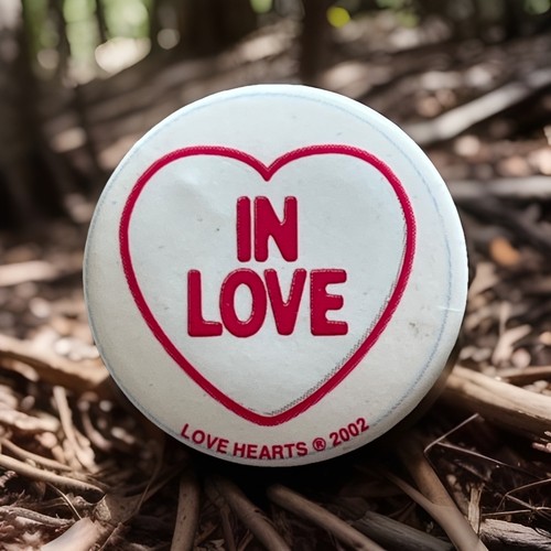 Vintage love hearts - in, (love