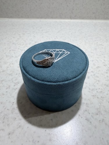 White gold pavé diamond - gold,