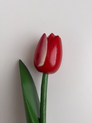 Hand carved keukenhof wooden - hand,