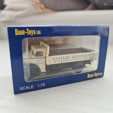 Base-Toys D-51 Leyland Comet