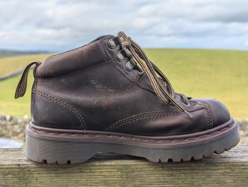 90s vintage doc marten - 90s,