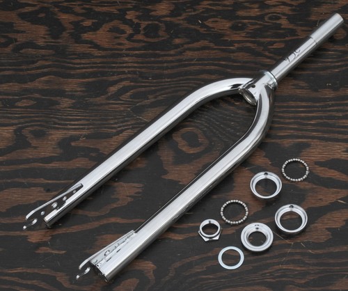 Chrome vintage schwinn - chrome,