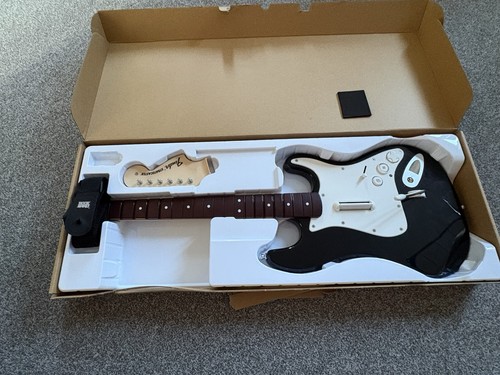 Fender stratocaster guitar - fender,