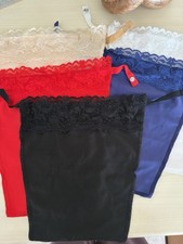 Set of 5 Ladies Lace Clip On